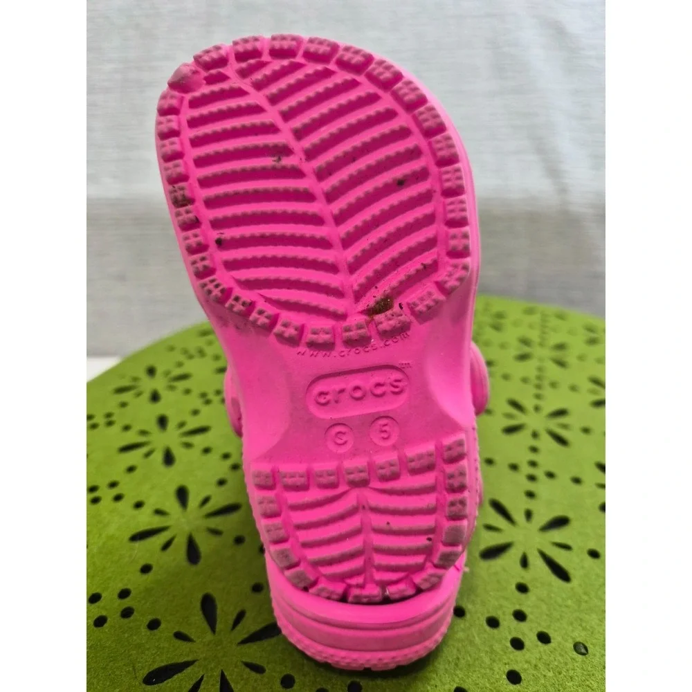 Crocs Barbie Classic Clog Girls 5 Sandal Electric Pink Comfort Slip On Slingback